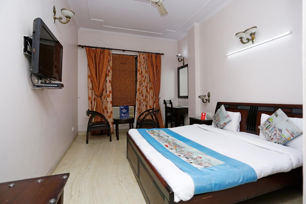 Oyo 5401 Hotel Mid Town Neu-Delhi Exterior foto